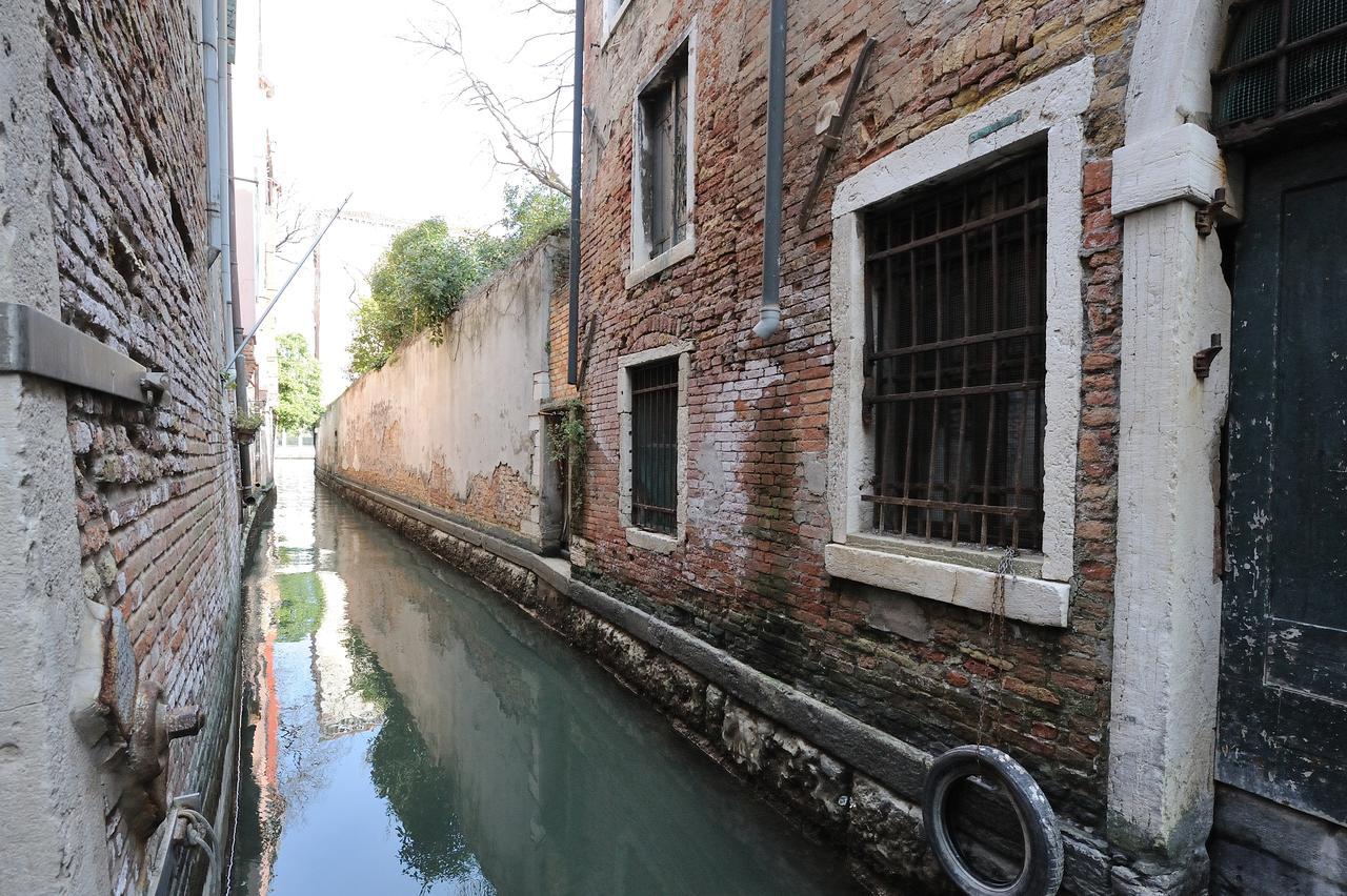 Uncharted Venice - Ca' Santa Croce Luaran gambar